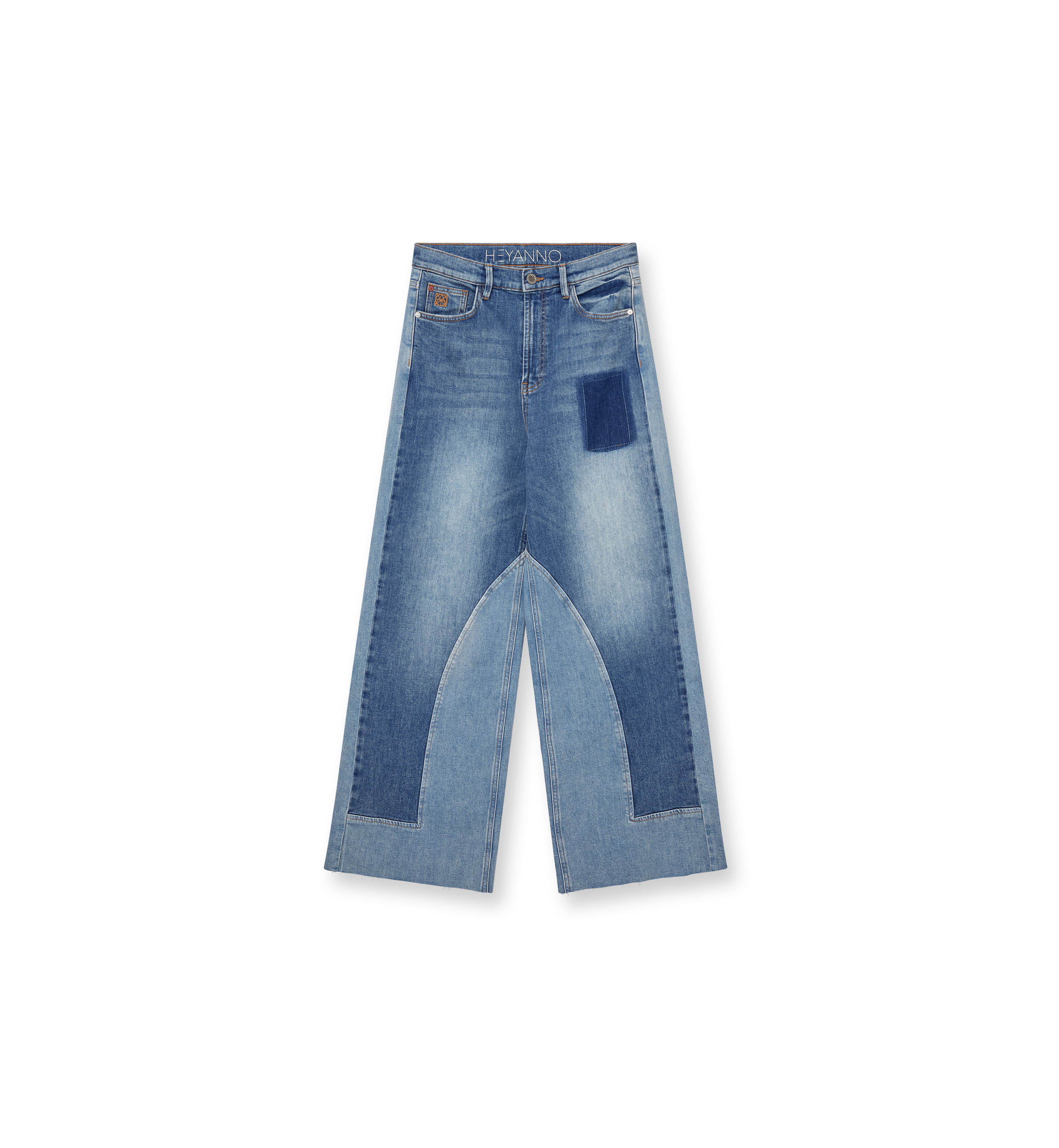 Packshot / Light Blue Denim / Front